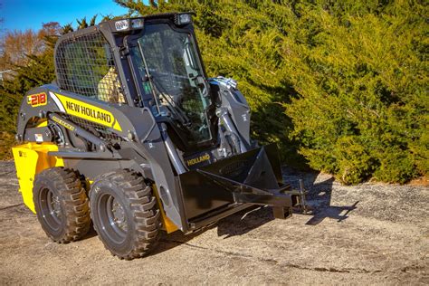 skid steer moving cars|Scrap car mover .